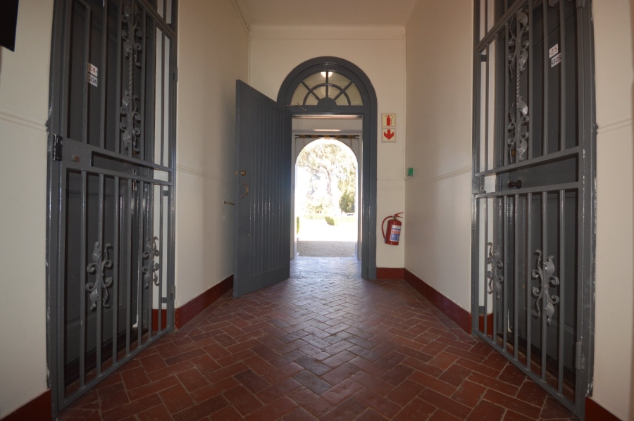 To Let commercial Property for Rent in Paardevlei Western Cape